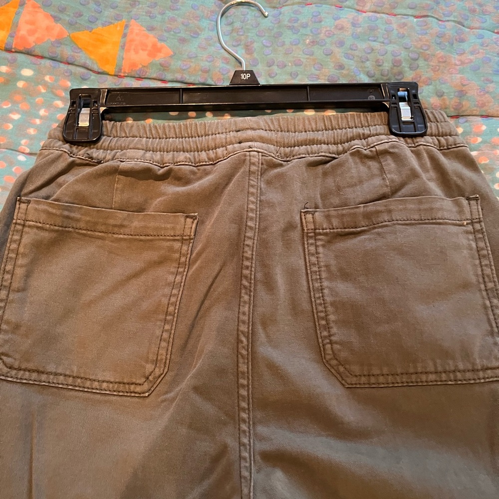 Marine Layer Emmy Utility Pant in Dusty Olive - Small - Picture 6 of 6